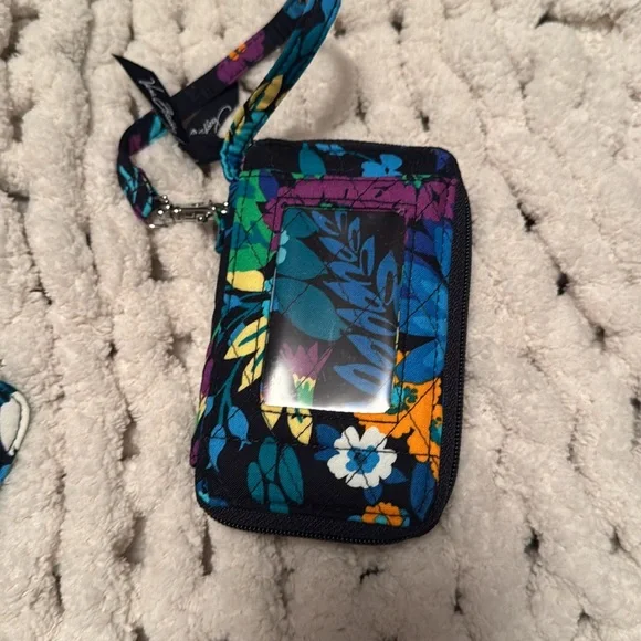 Vera Bradley wallet and wristlet - Picture 5 of 6